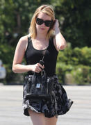 th_206621942_EmmaRoberts08282012GoingtoaSPainWestHollywood23_122_151lo.jpg