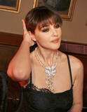 th_74518_mon_122_418lo.jpg