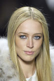 th_19629_Michael_Kors_F_W_07_NY_Fashion_Show_Details_0009_122_519lo.jpg