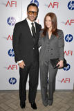 th_01205_julianne_moore_10th_annual_afi_awards_tikipeter_celebritycity_002_123_570lo.jpg