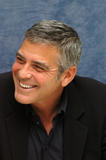 th_86989_GeorgeClooney_TheAmericanpressconferenceinLosAngelesAugust282010_By_oTTo6_122_581lo.jpg
