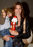 th_34975_Cindy_Crawford_Celebrity_City_Mix_35186_122_792lo.jpg